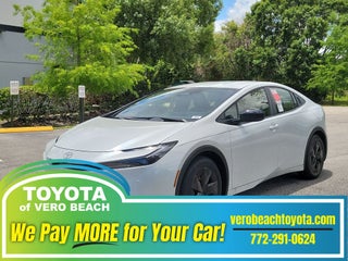 2026 Toyota Prius Plug-In Hybrid SE