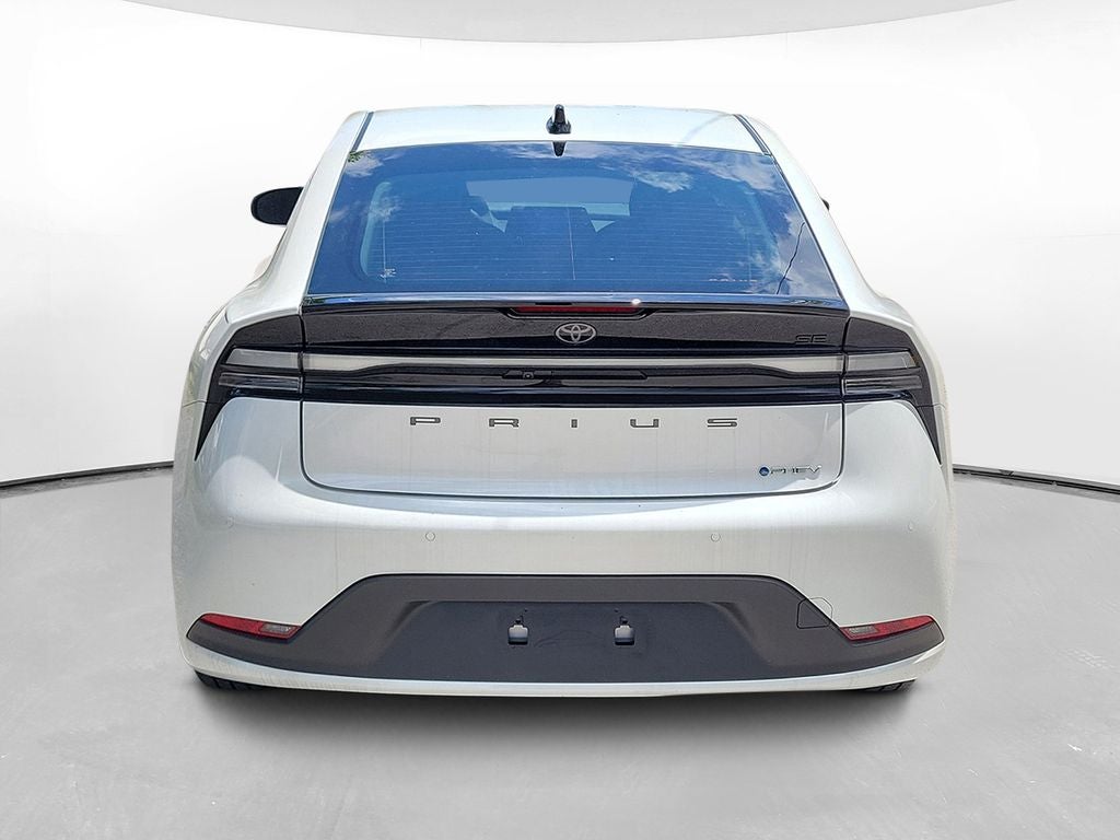2026 Toyota Prius Plug-In Hybrid SE