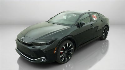 2027 Toyota Crown Platinum