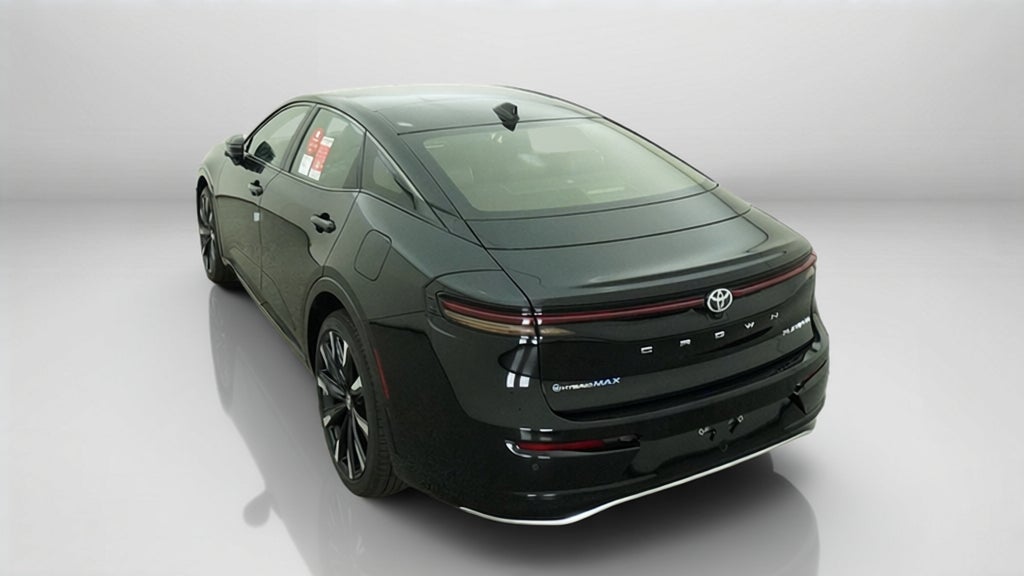 2027 Toyota Crown Platinum