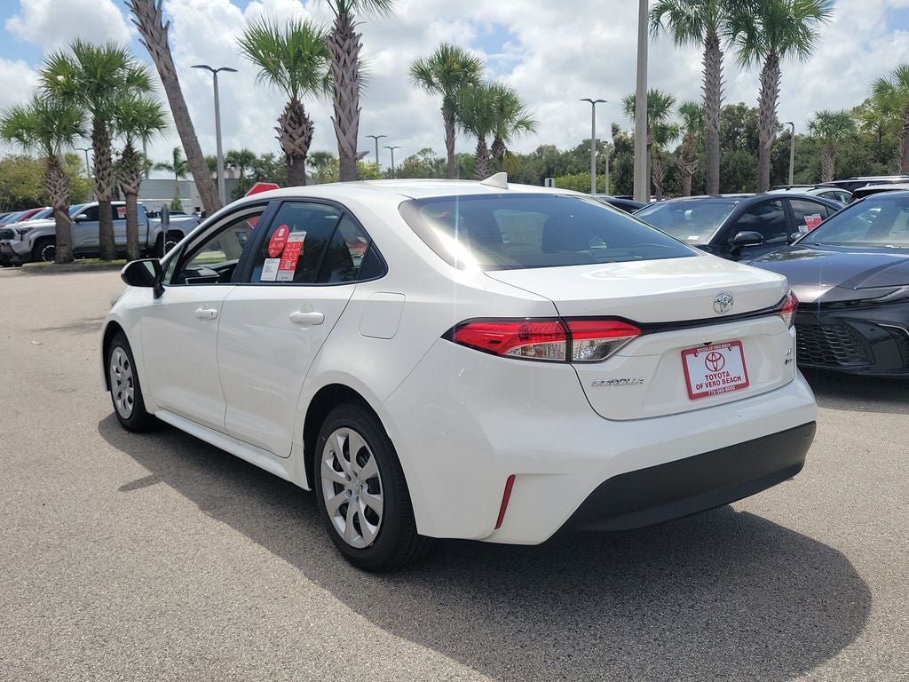 2027 Toyota Corolla Hybrid LE