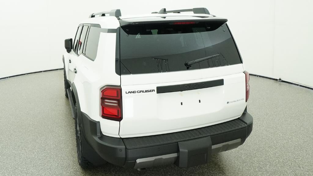 2026 Toyota Land Cruiser Base