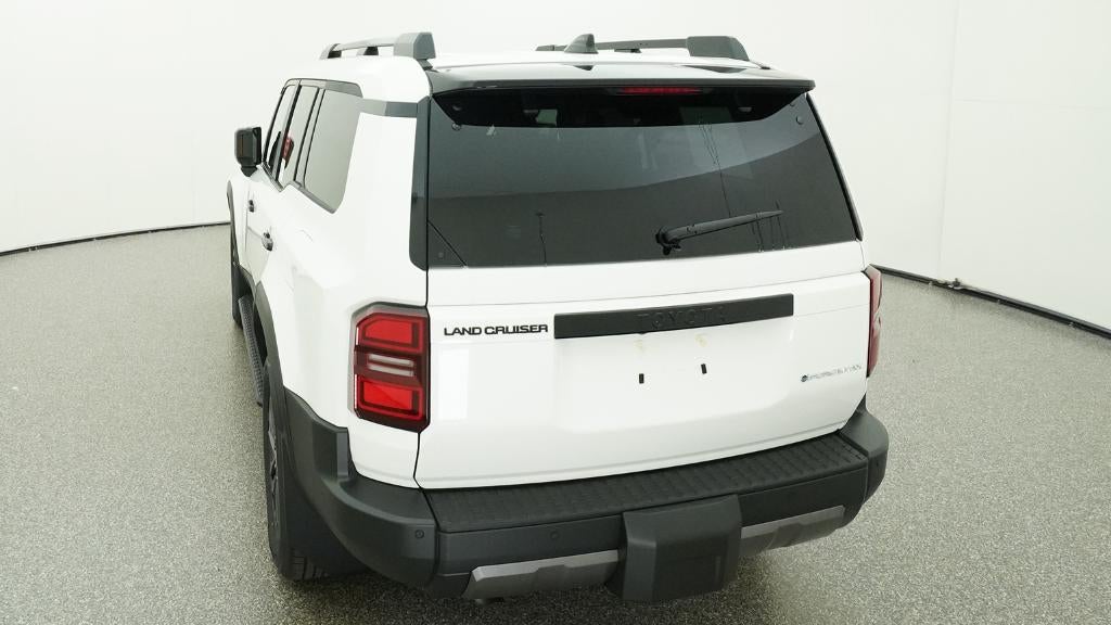 2027 Toyota Land Cruiser Base
