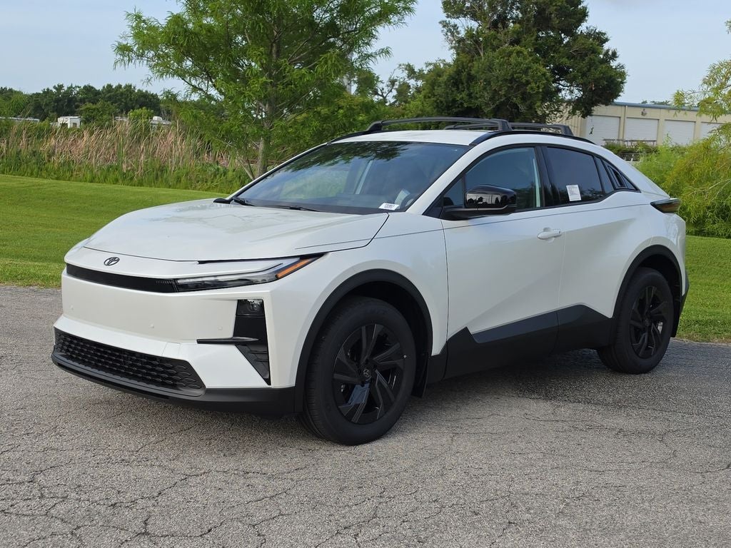 2026 Toyota C-HR SE