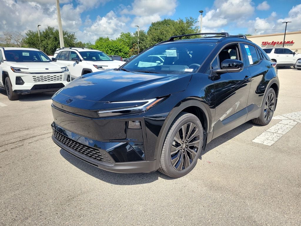 2026 Toyota C-HR XSE