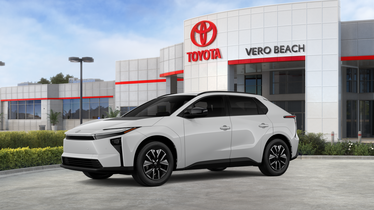 2026 Toyota bZ XLE Plus
