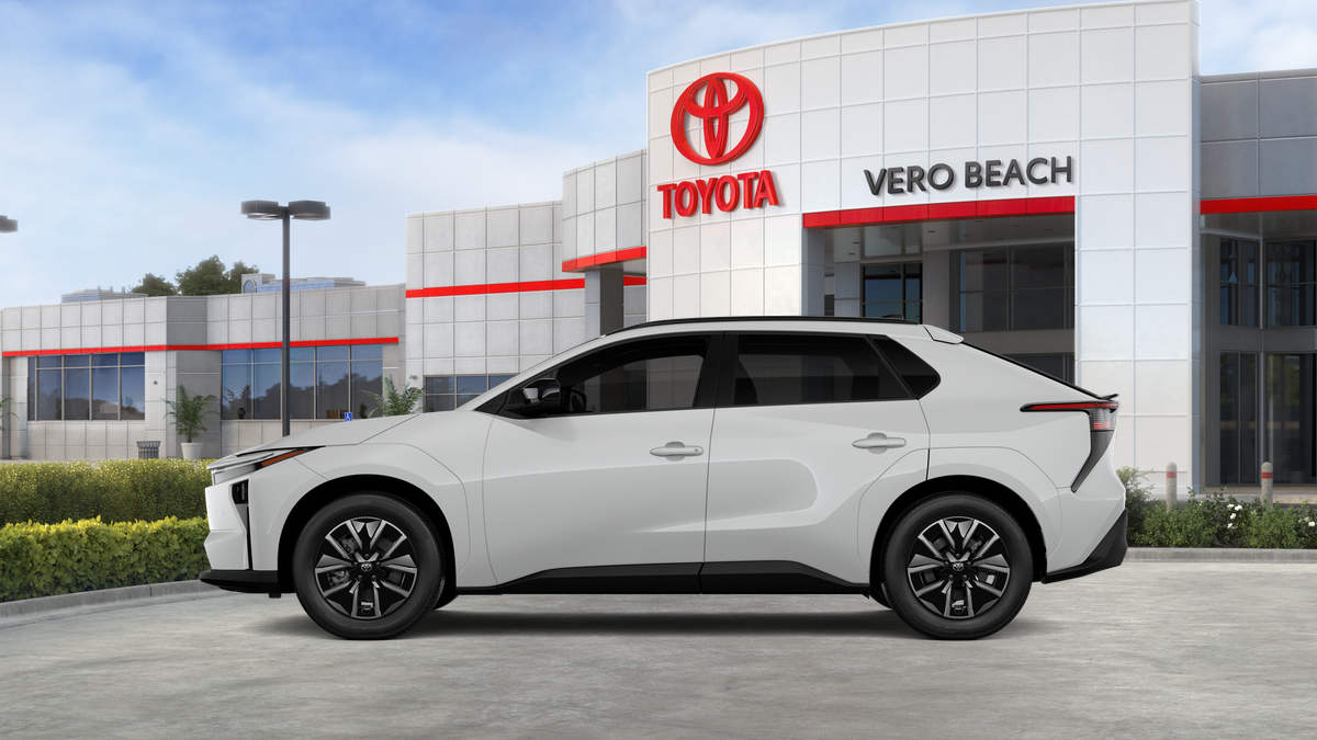 2026 Toyota bZ XLE Plus