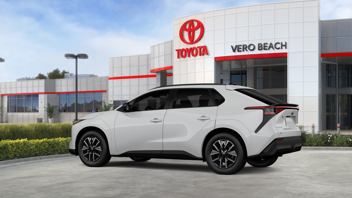 2026 Toyota bZ XLE Plus
