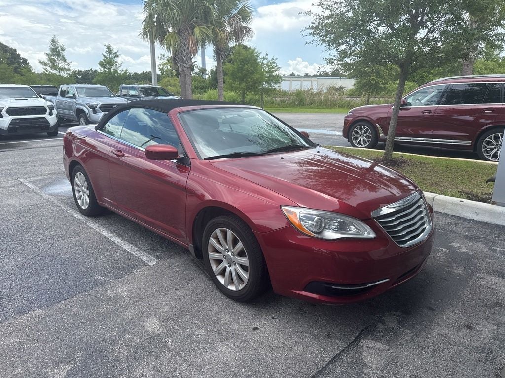 Used 2013 Chrysler 200 Touring with VIN 1C3BCBEB0DN526650 for sale in Vero Beach, FL