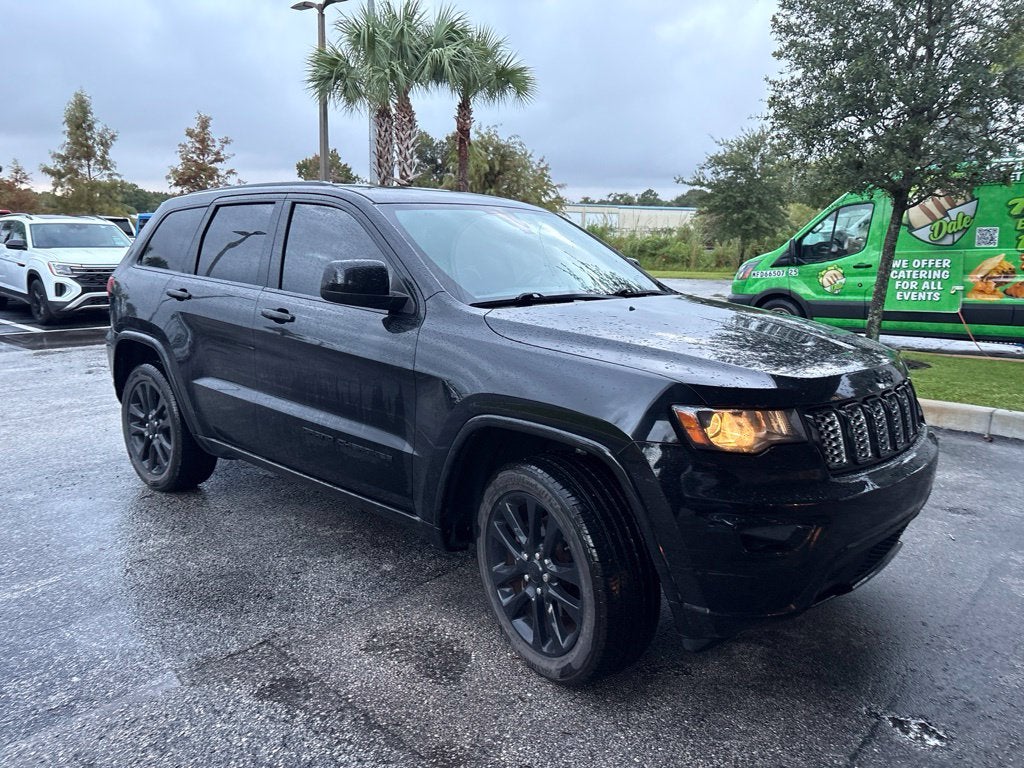 2017 Jeep Grand Cherokee Altitude
