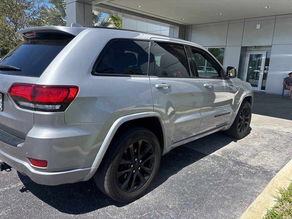 2020 Jeep Grand Cherokee Altitude
