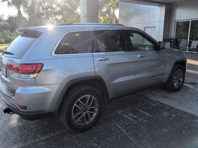 2020 Jeep Grand Cherokee Laredo E