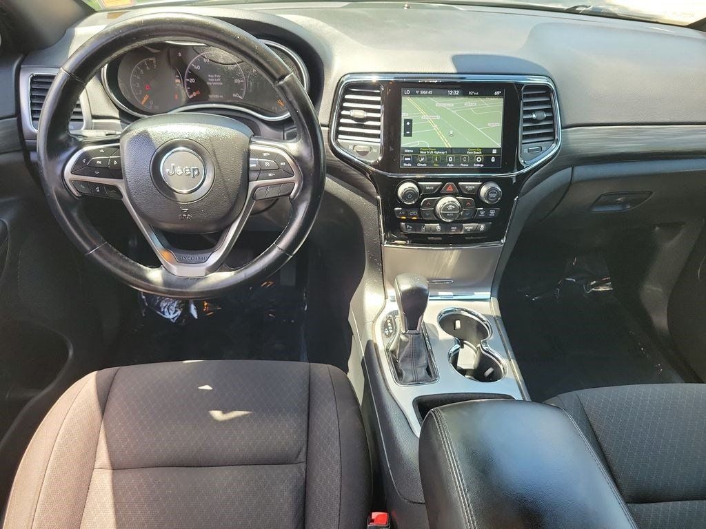 2020 Jeep Grand Cherokee Laredo E