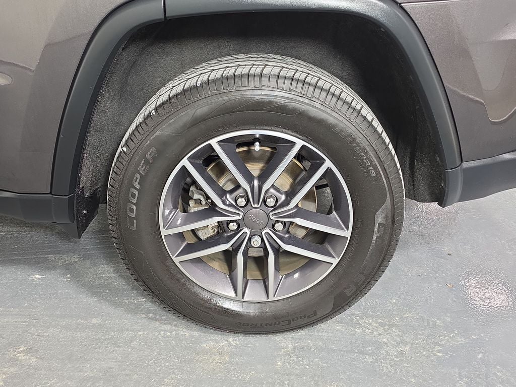 2019 Jeep Grand Cherokee Laredo E