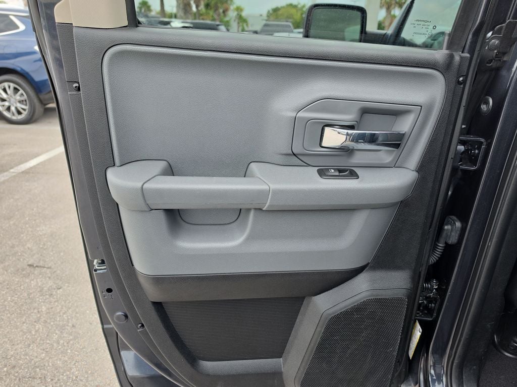 2017 RAM 1500 Big Horn