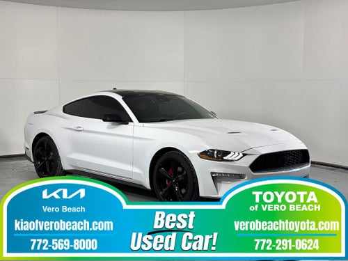 2022 Ford Mustang EcoBoost