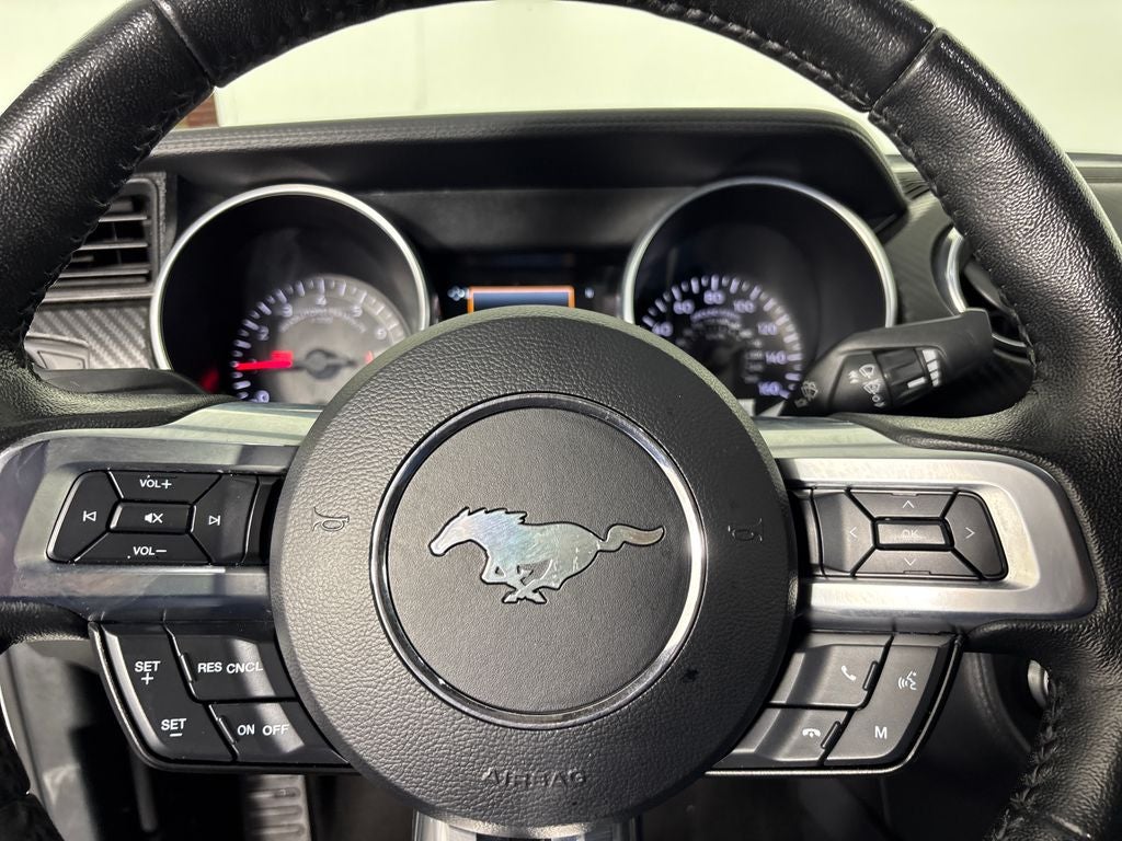 2022 Ford Mustang EcoBoost