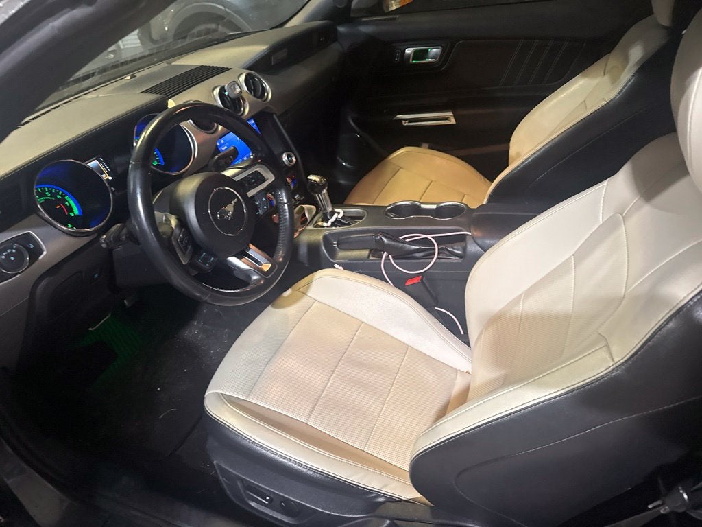 2022 Ford Mustang EcoBoost Premium