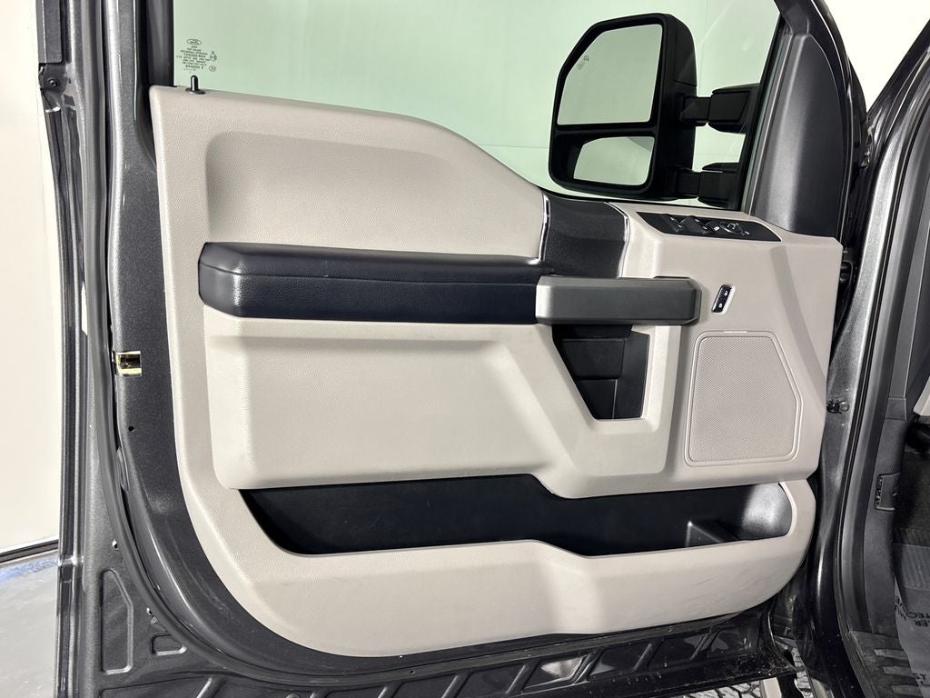 2017 Ford F-250SD XLT