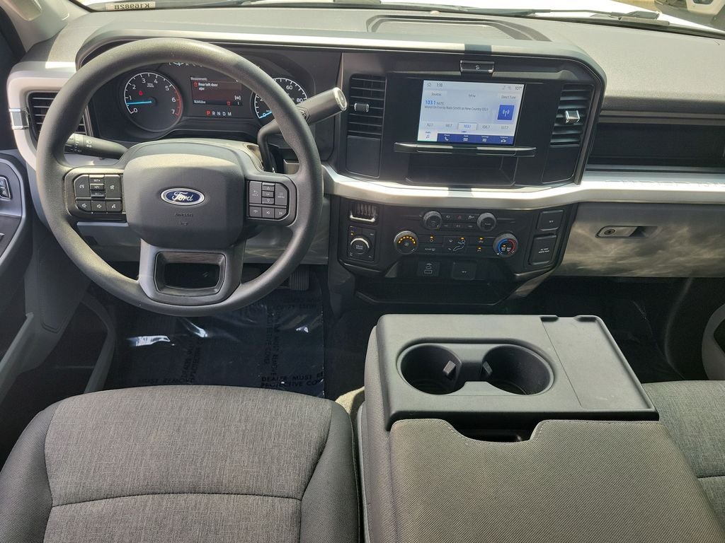 2025 Ford F-250SD XL