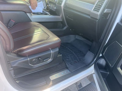 2017 Ford F-350SD Platinum DRW