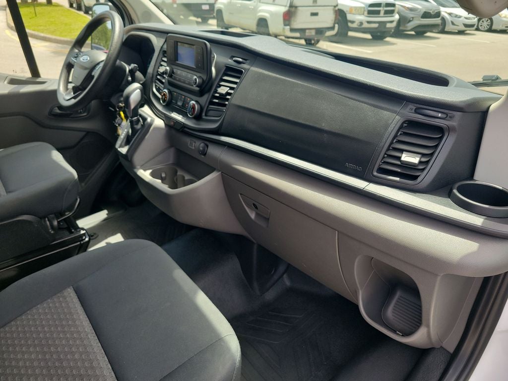 2025 Ford Transit-250 Base