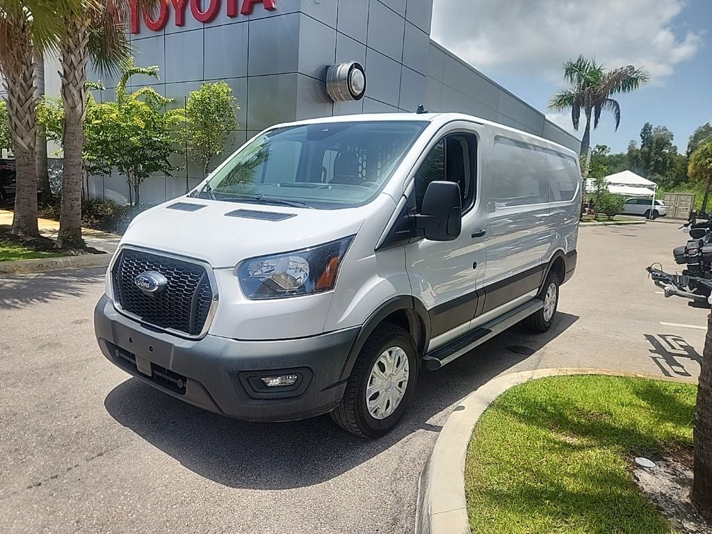 2025 Ford Transit-250 Base