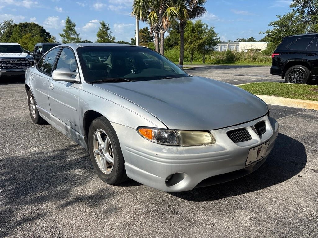 Used 2001 Pontiac Grand Prix GT with VIN 1G2WP52K71F148022 for sale in Vero Beach, FL