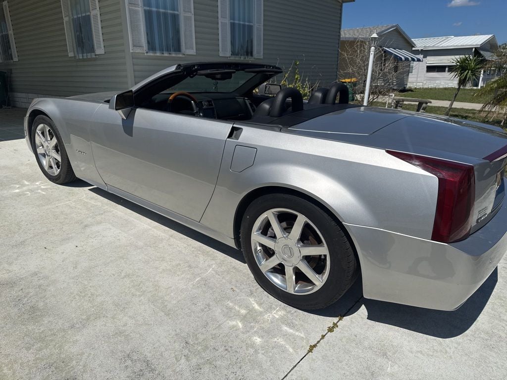 2004 Cadillac XLR Base