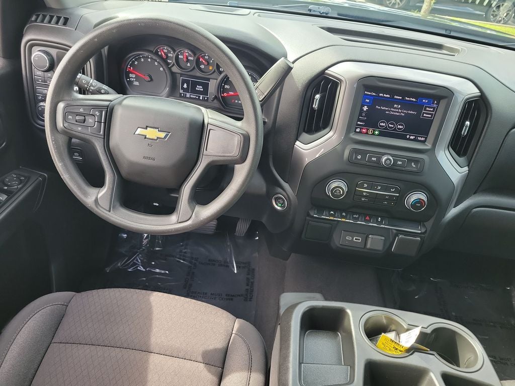 2024 Chevrolet Silverado 1500 Custom