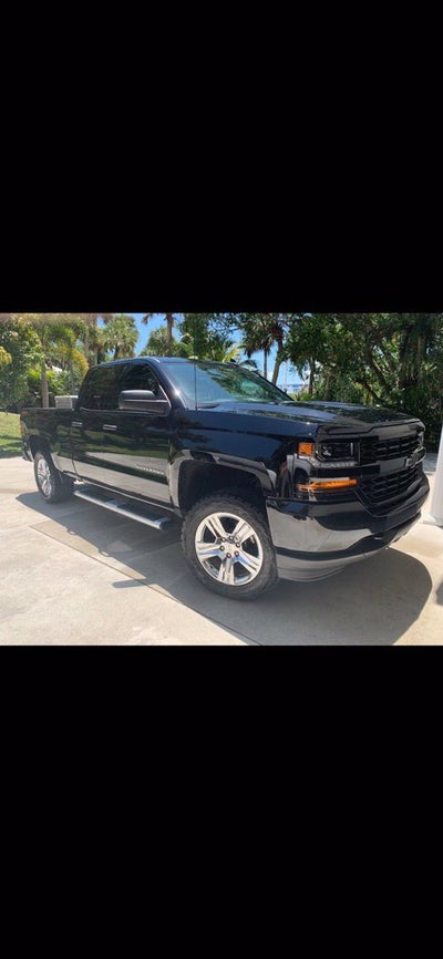 2018 Chevrolet Silverado 1500 Custom