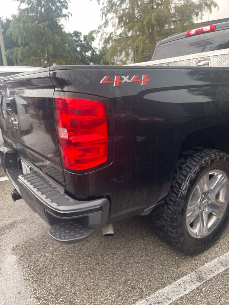 2018 Chevrolet Silverado 1500 Custom