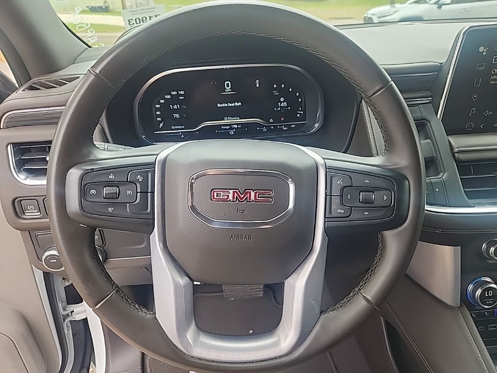 2023 GMC Yukon SLT