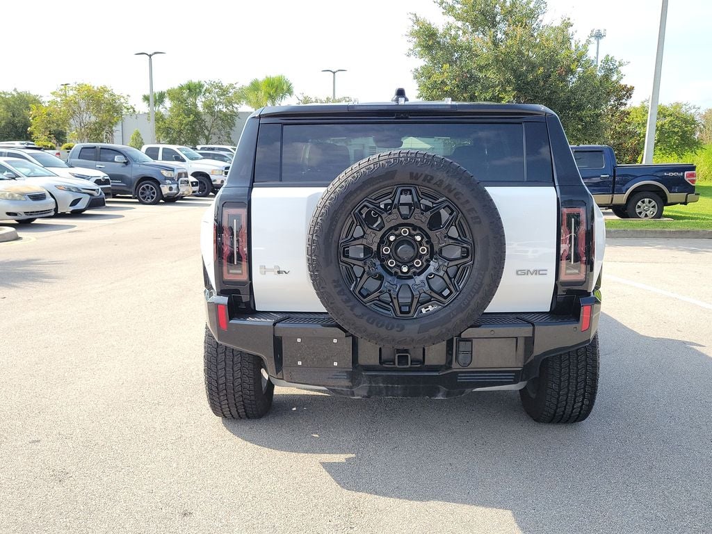 2026 GMC Hummer EV SUV 2X
