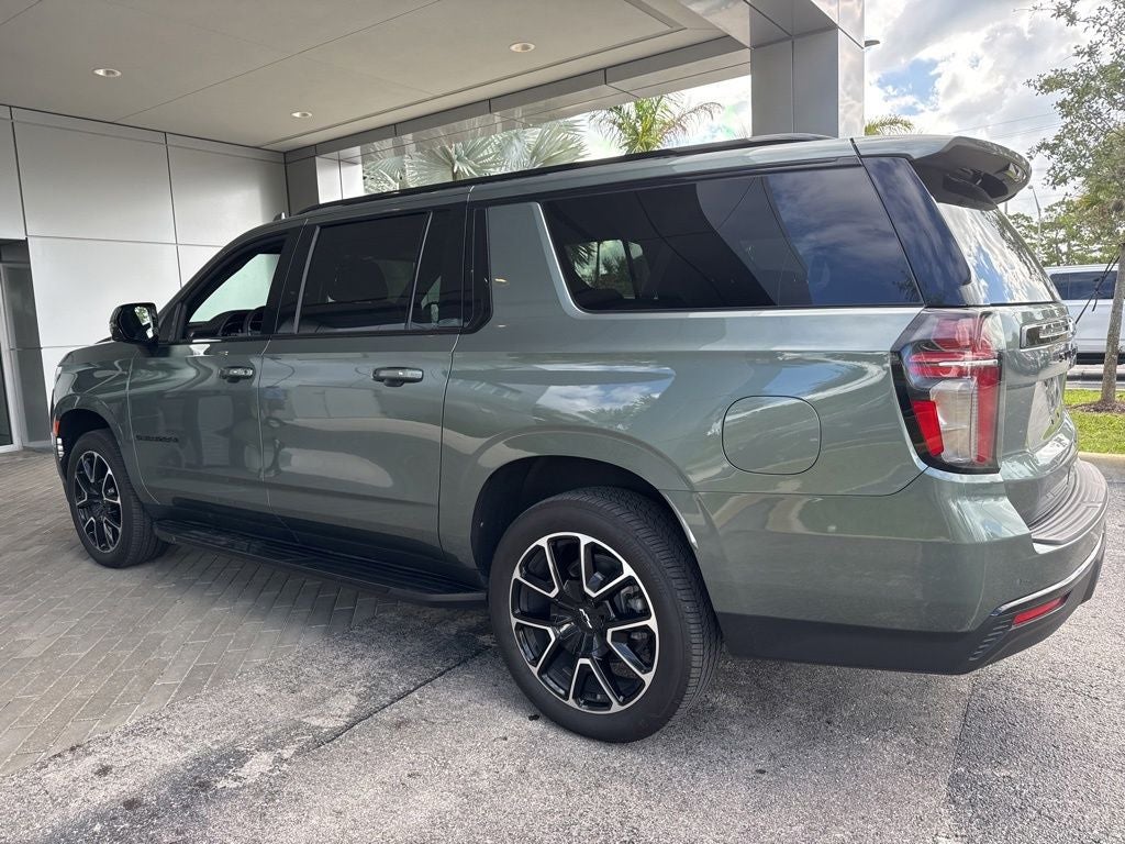 2024 Chevrolet Suburban RST