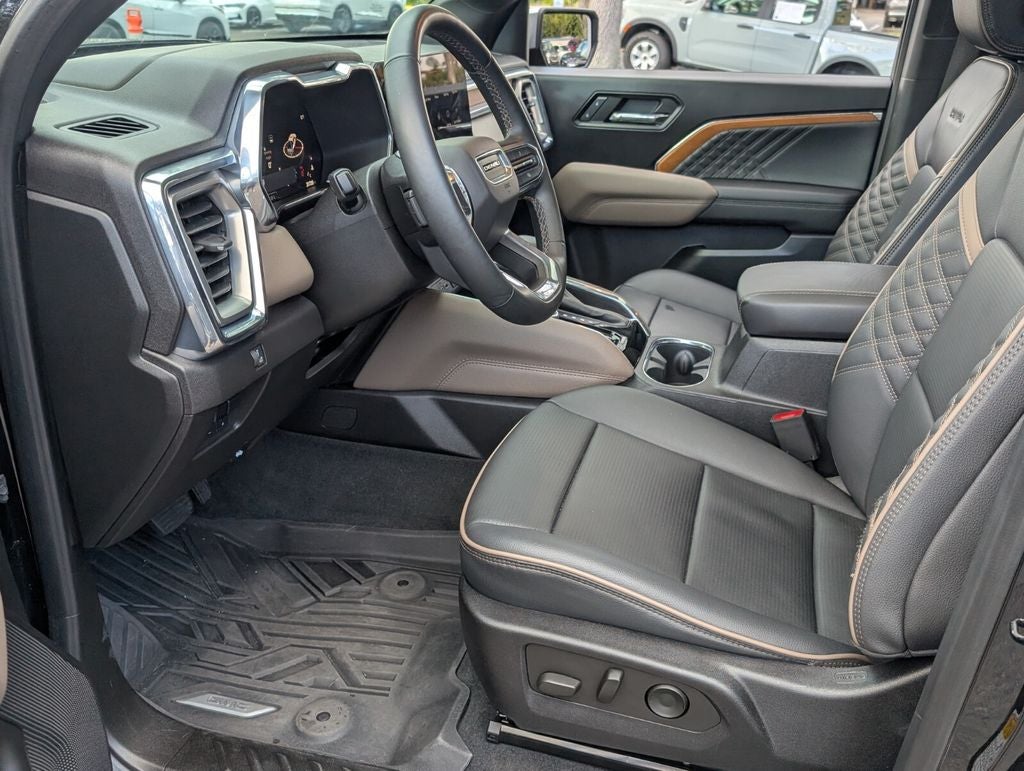 2023 GMC Canyon Denali