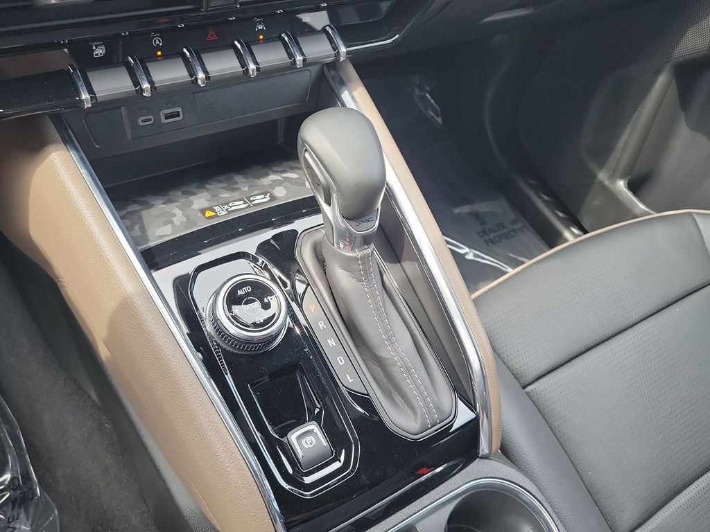 2024 GMC Canyon Denali