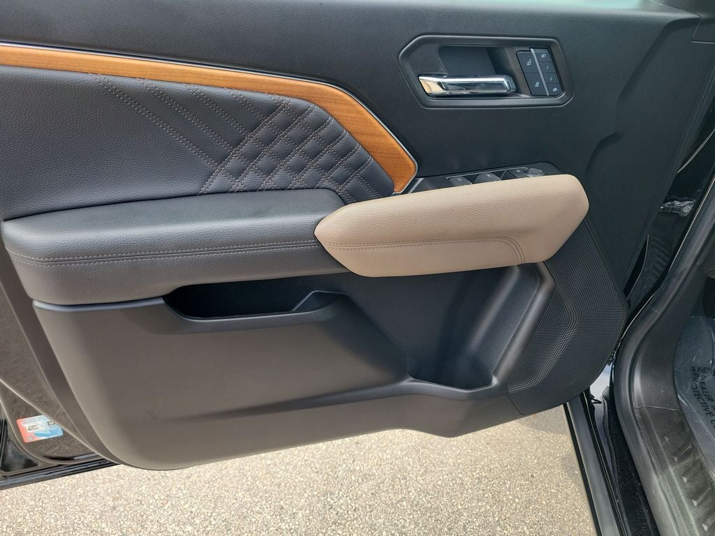 2024 GMC Canyon Denali