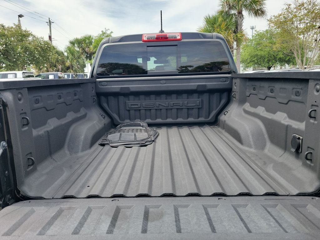 2024 GMC Canyon Denali