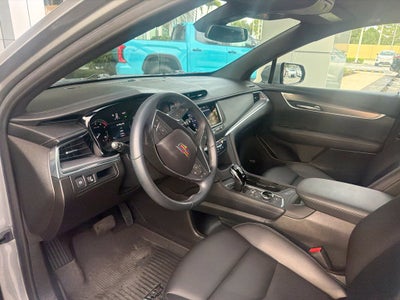2024 Cadillac XT5 Luxury