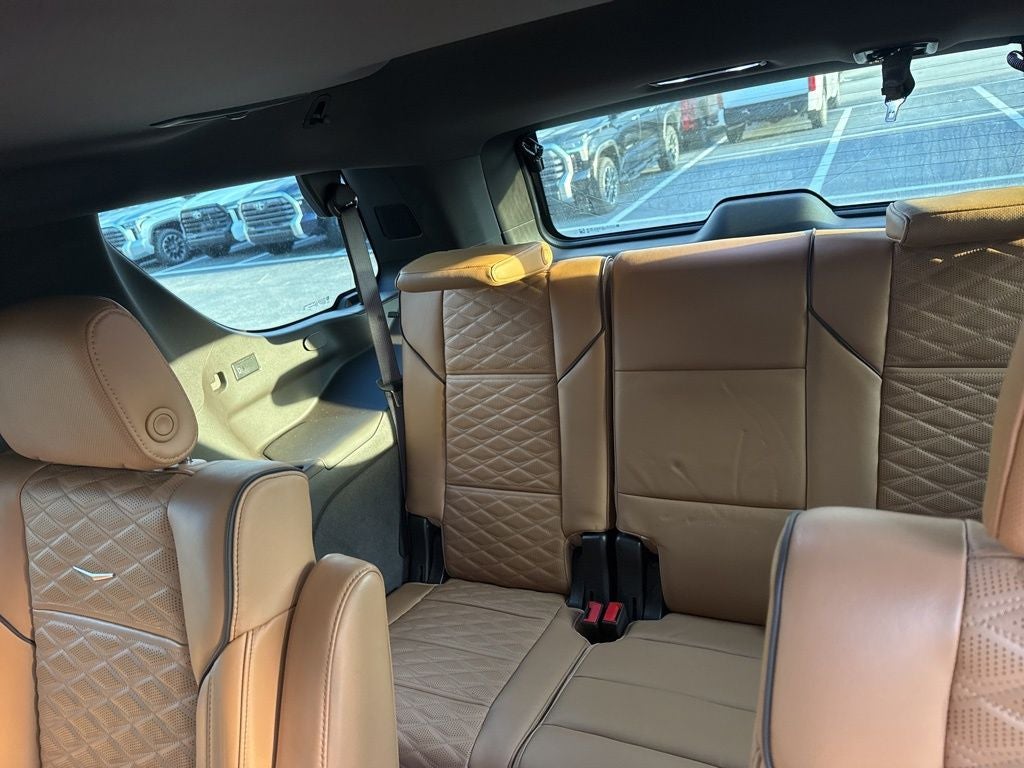 2023 Cadillac Escalade Sport