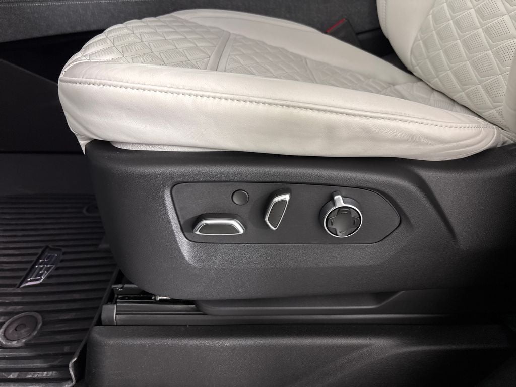 2025 Cadillac Escalade ESV Sport Platinum