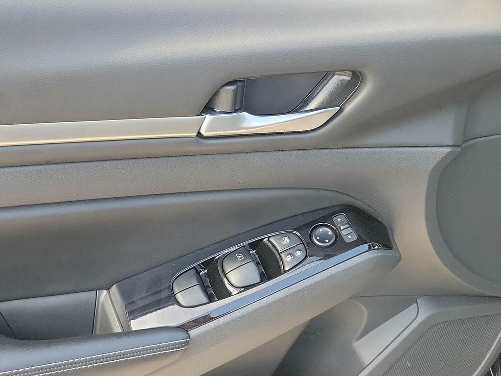 2024 Nissan Altima 2.5 SL