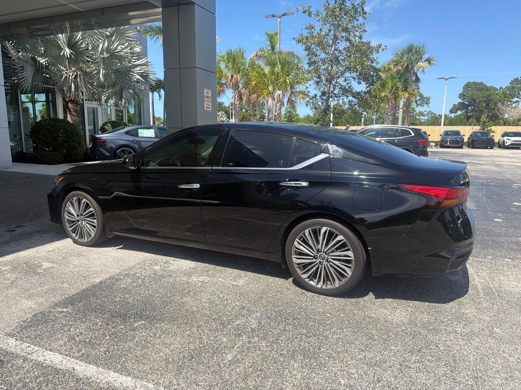 2024 Nissan Altima 2.5 SL