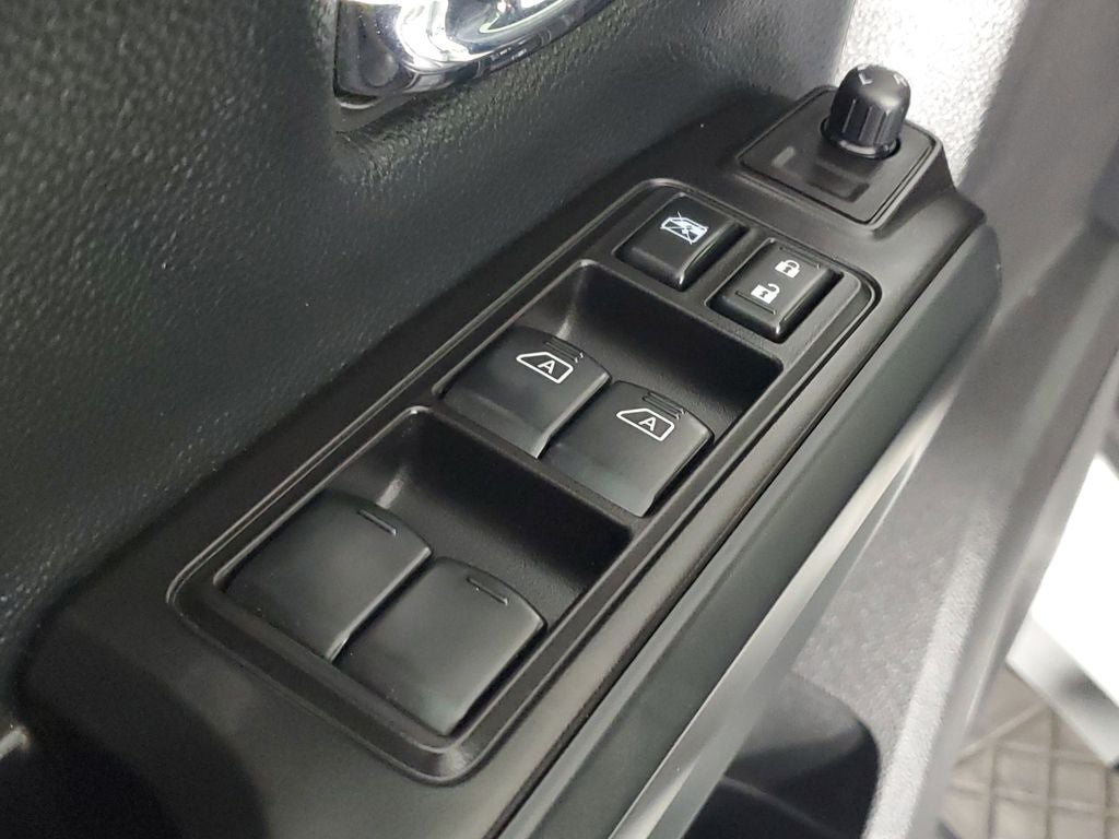 2019 Nissan Titan SV