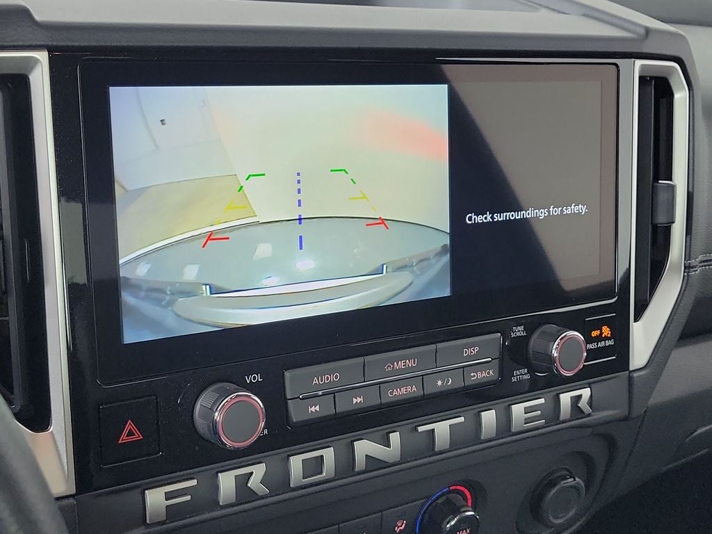 2025 Nissan Frontier SV