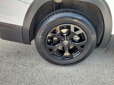 2024 Volkswagen Atlas 2.0T Peak Edition SE w/Technology
