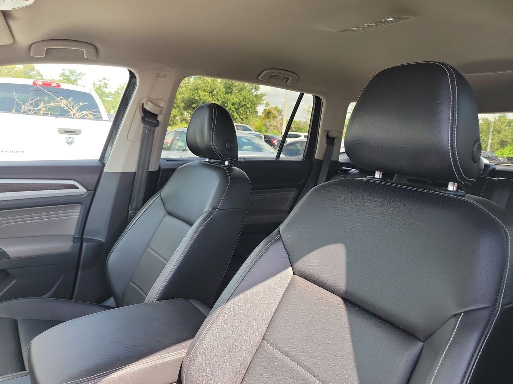 2021 Volkswagen Atlas 3.6L V6 SE w/Technology