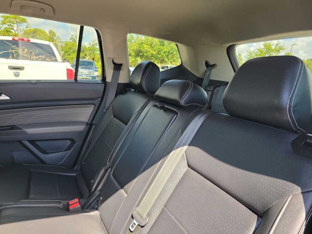 2021 Volkswagen Atlas 3.6L V6 SE w/Technology