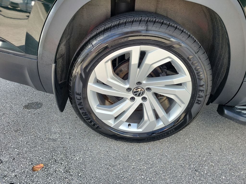 2021 Volkswagen Atlas 3.6L V6 SE w/Technology